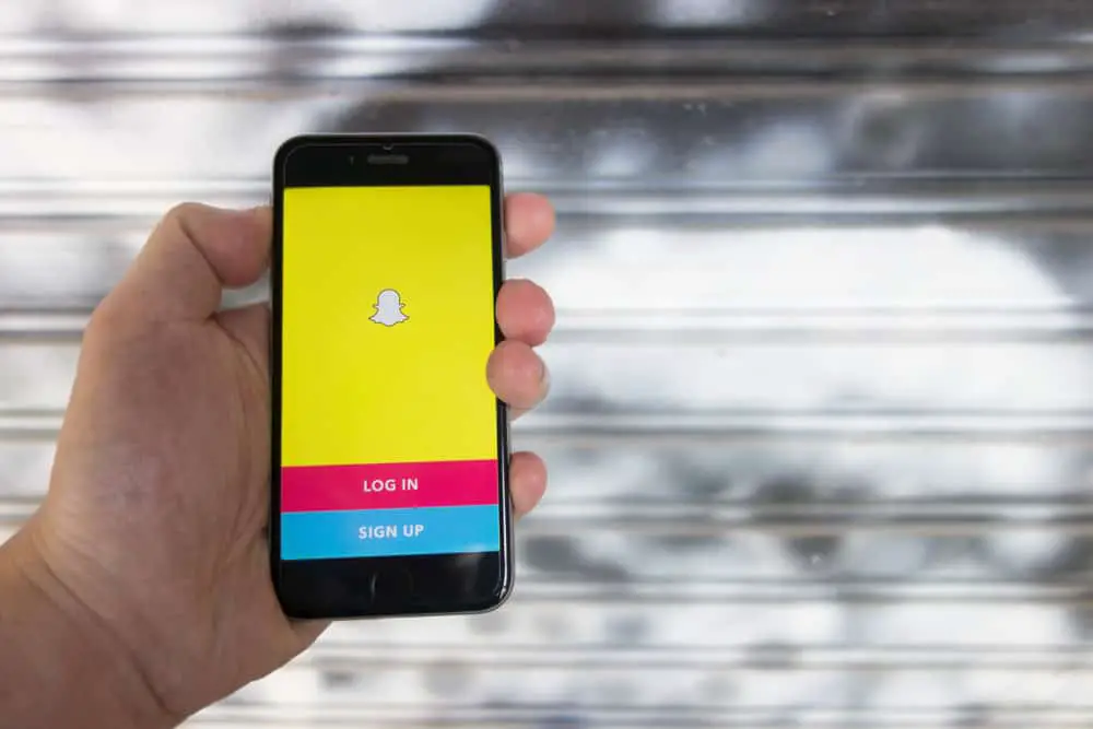 Cómo agregar un enlace deslizar hacia arriba en Snapchat