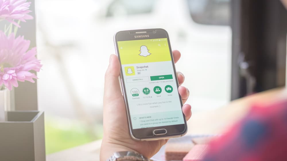 Cómo eliminar pegatinas en Snapchat