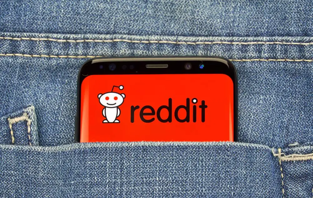 Cómo etiquetar a un usuario en Reddit?