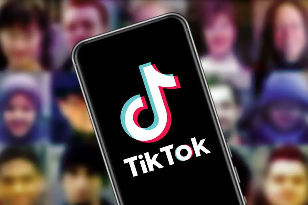 Como guardar TikTok Vídeos a rollo de cámara