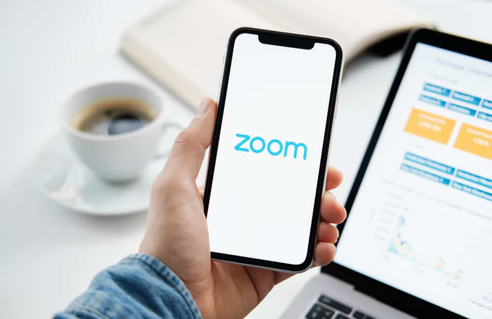 Cómo leer notas mientras está encendido Zoom?