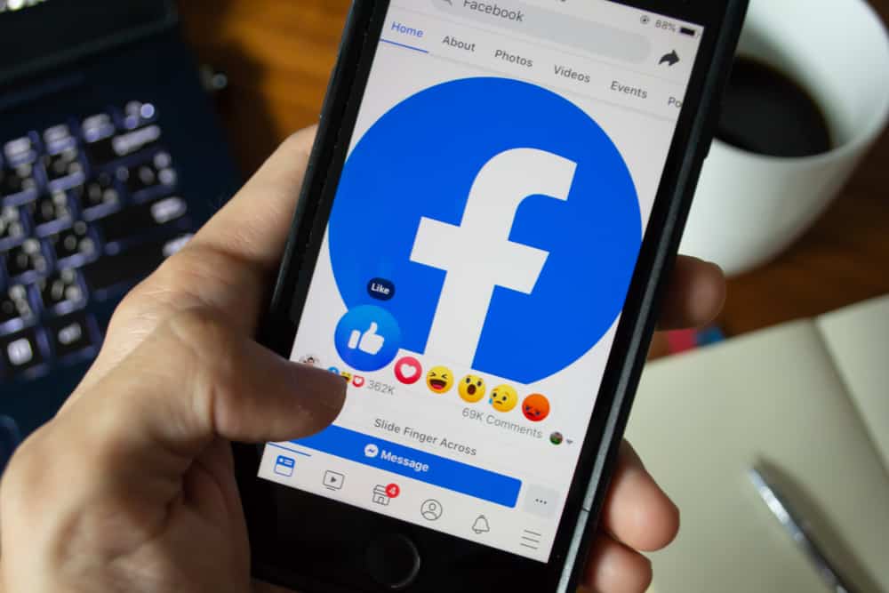 ¿Qué significa "frfr" en Facebook?
