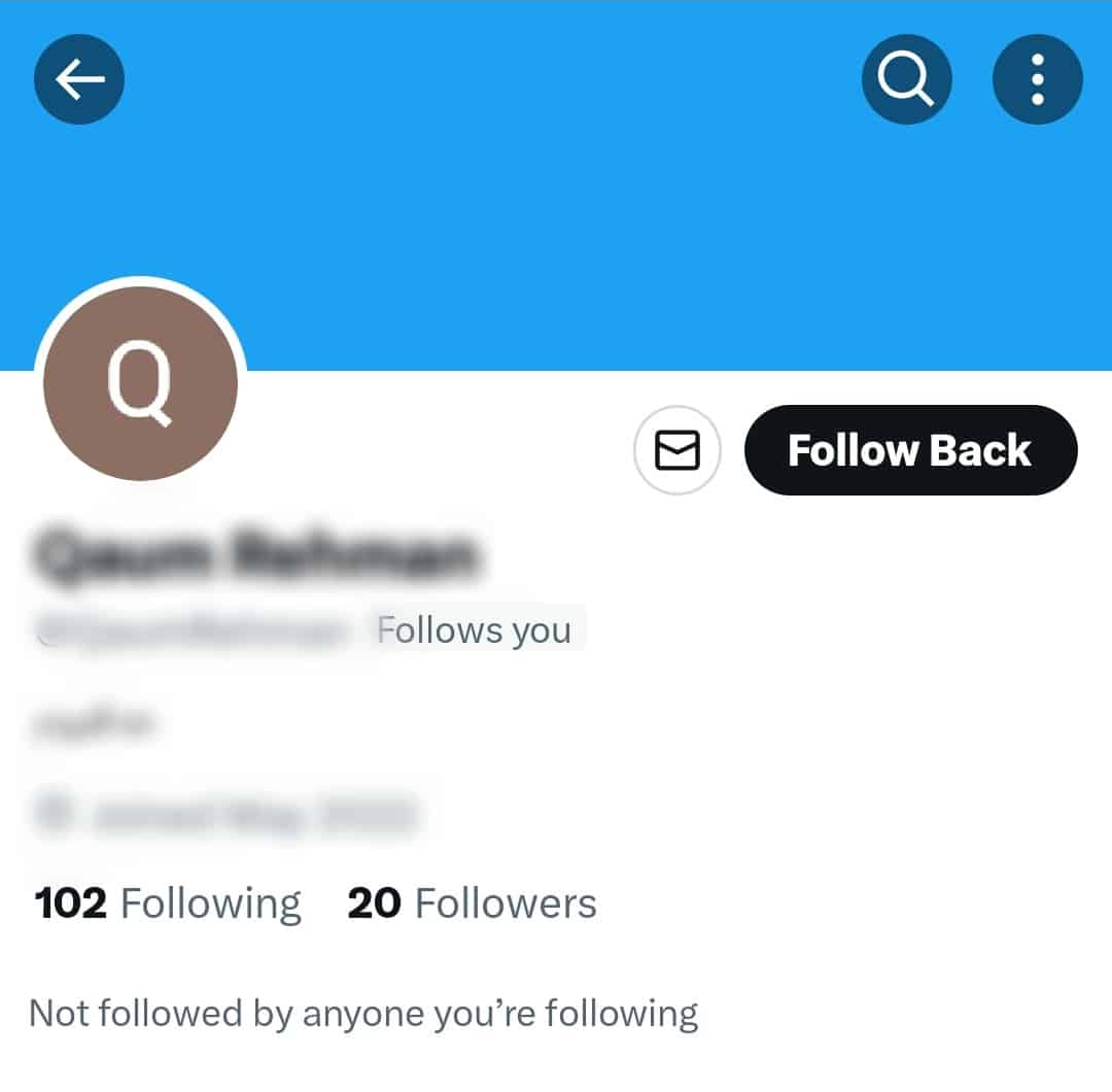 ¿Por qué obtengo seguidores aleatorios en Twitter