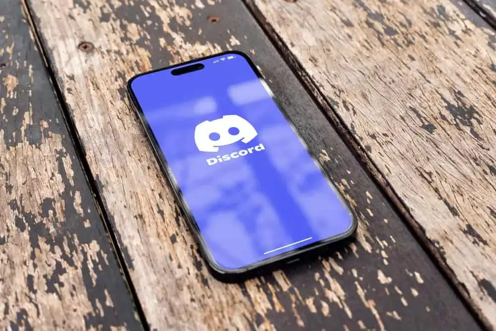 Cómo arreglar el sonido bajo en Discord?