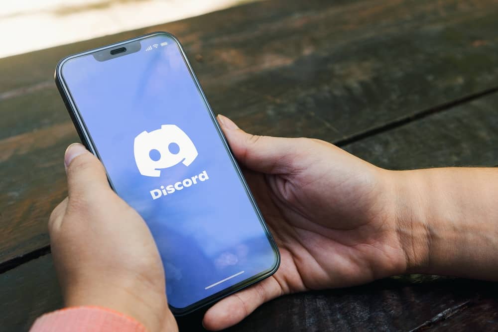 Cómo bloquear roles en Discord?