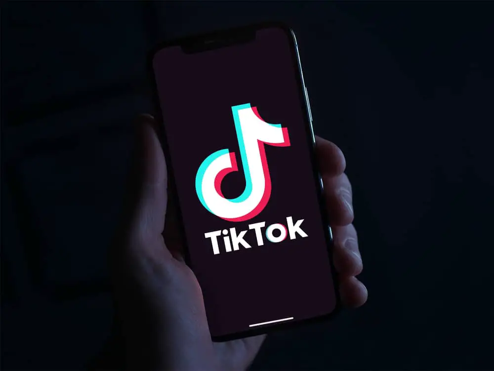 Cómo dejar de seguir a todos en TikTok en un clic?