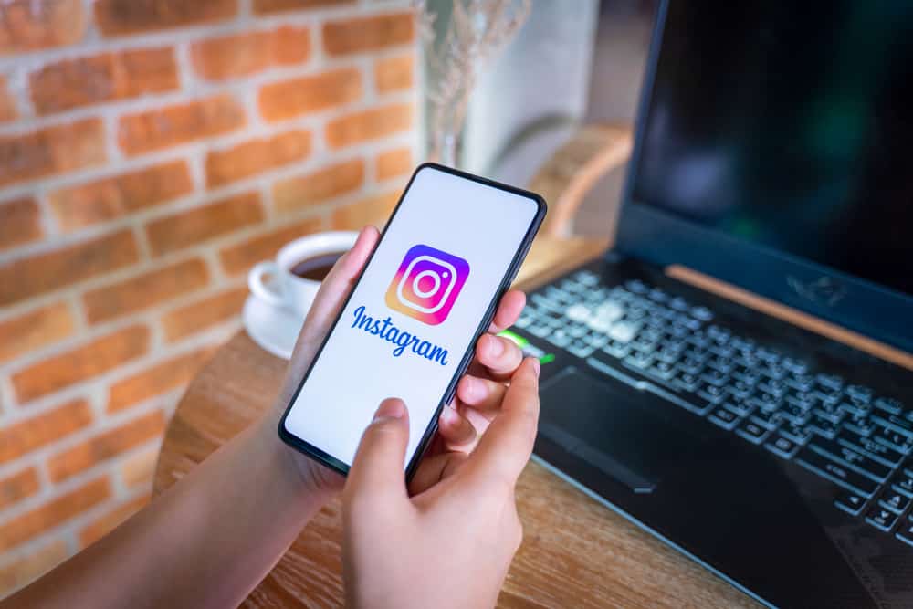 Cómo poner tu enlace de YouTube en Instagram?
