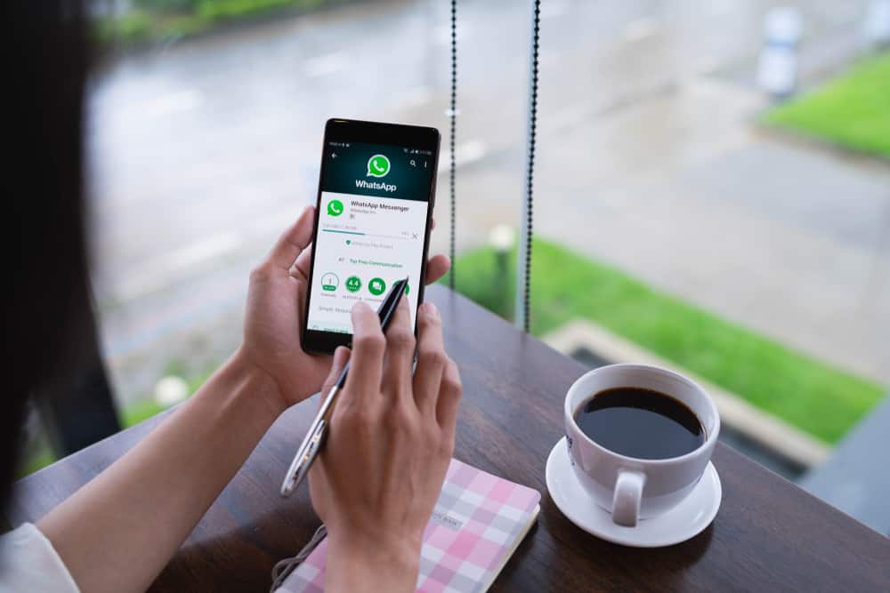 Como ver WhatsApp ¿Estado sin que ellos lo sepan en el iPhone?