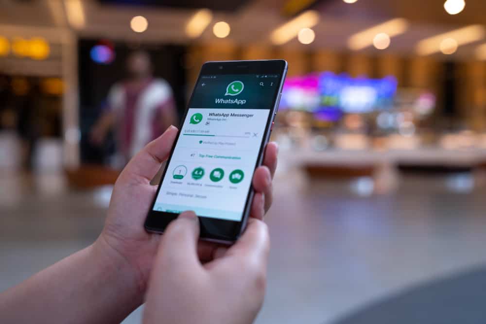 Por que WhatsApp ¿Di que estoy en otra llamada?