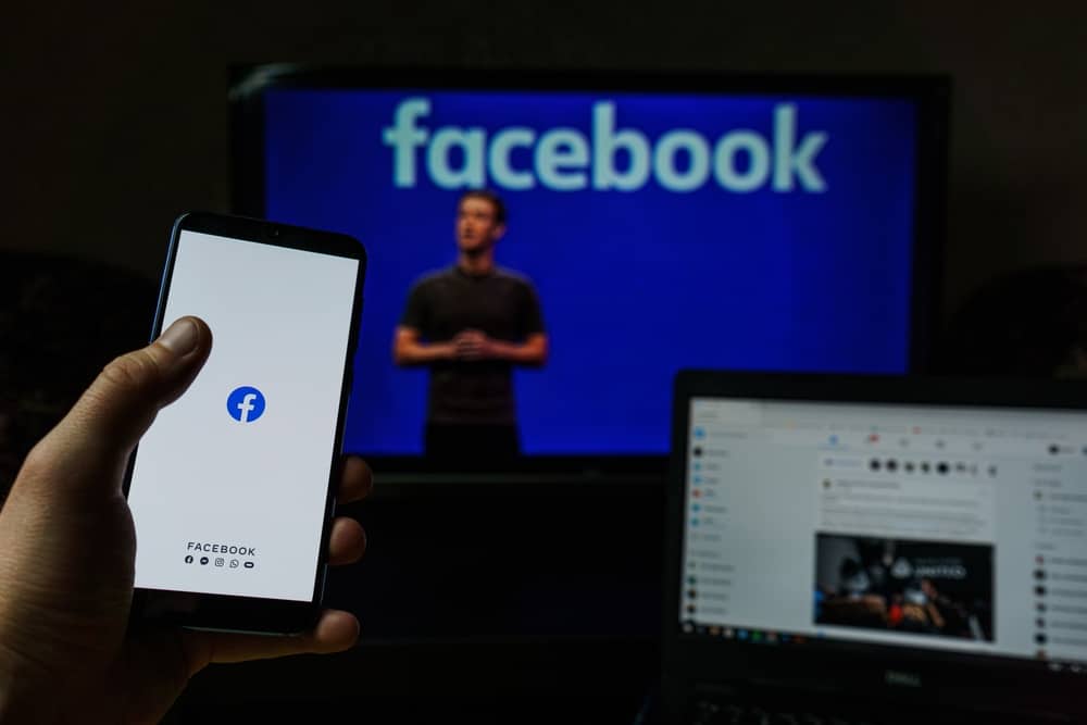 ¿Averigüe quién es dueño de una página de Facebook?