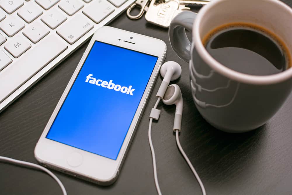 ¿Cómo subir un archivo de audio a Facebook?