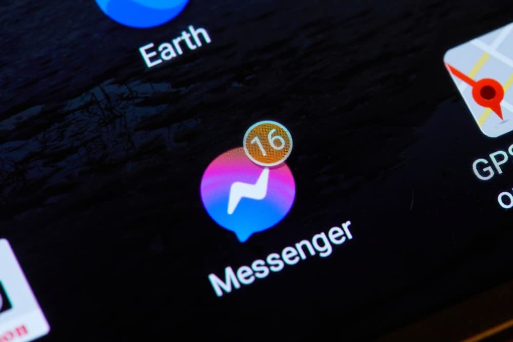 ¿Cuánto tiempo permanece encendido el punto verde? Messenger?