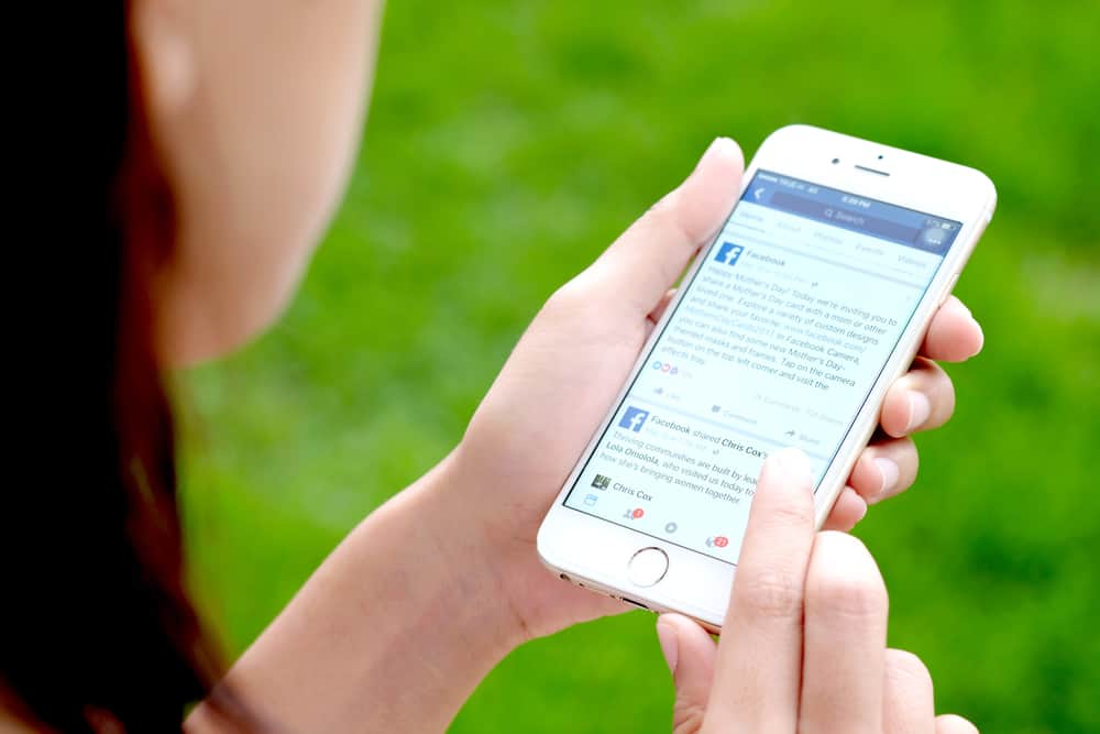 ¿Facebook notifica cuando tomas una captura de pantalla de una historia?