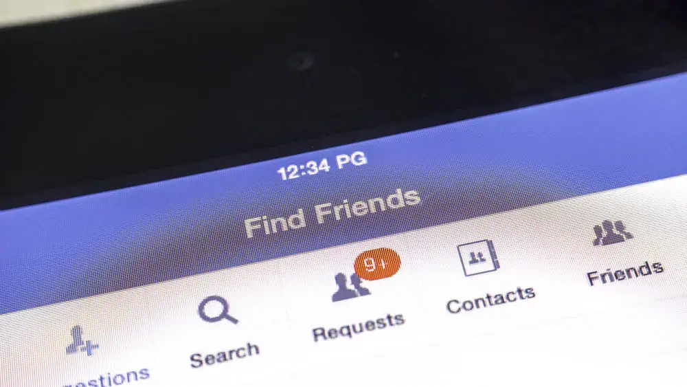 ¿Qué significa «amigo común» en Facebook?