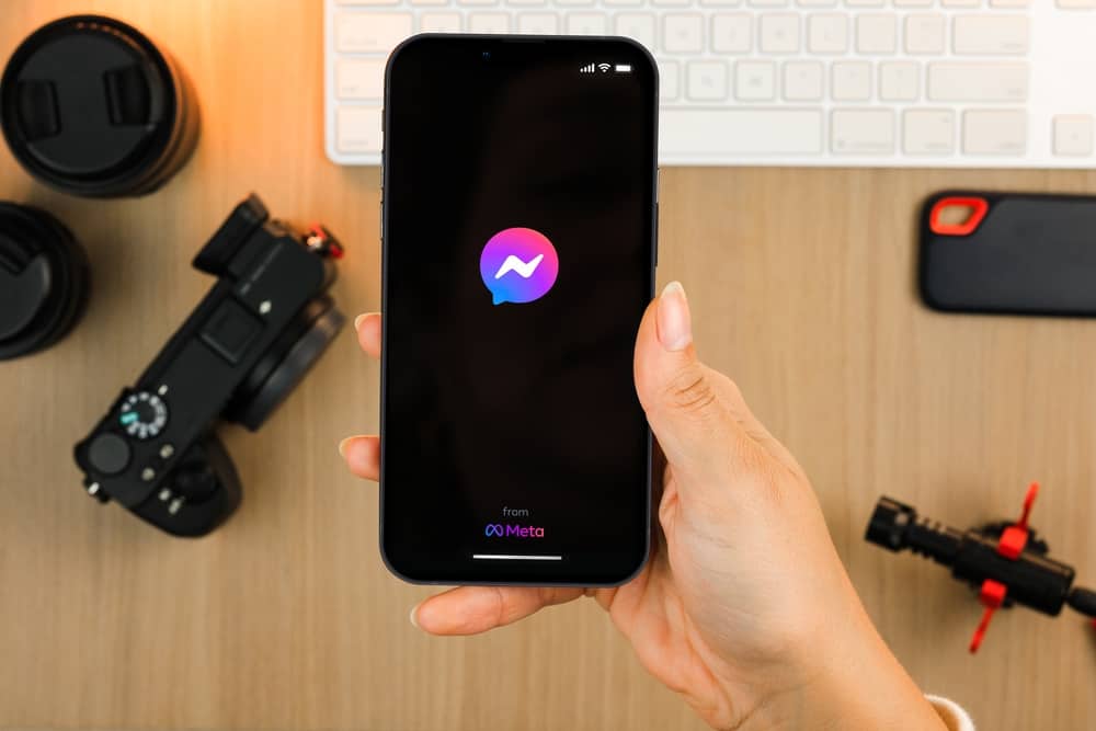 ¿Qué sucede si borro datos en Messenger?